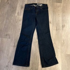 DKYN size 8 regular flared jeans